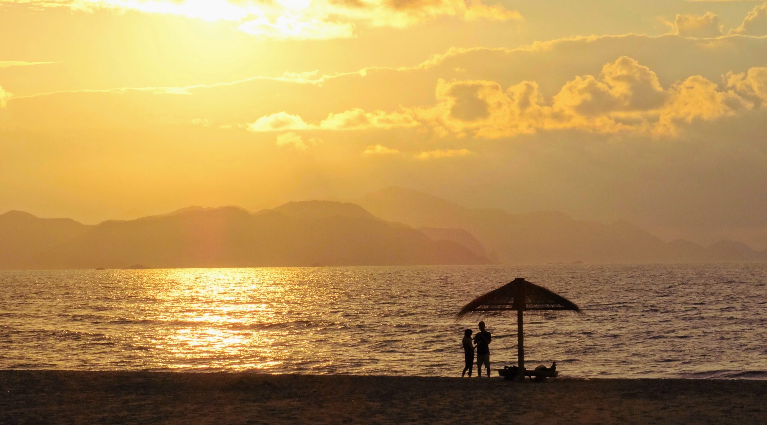 浜詰海岸 夕日ヶ浦 はまづめかいがん ゆうひがうら