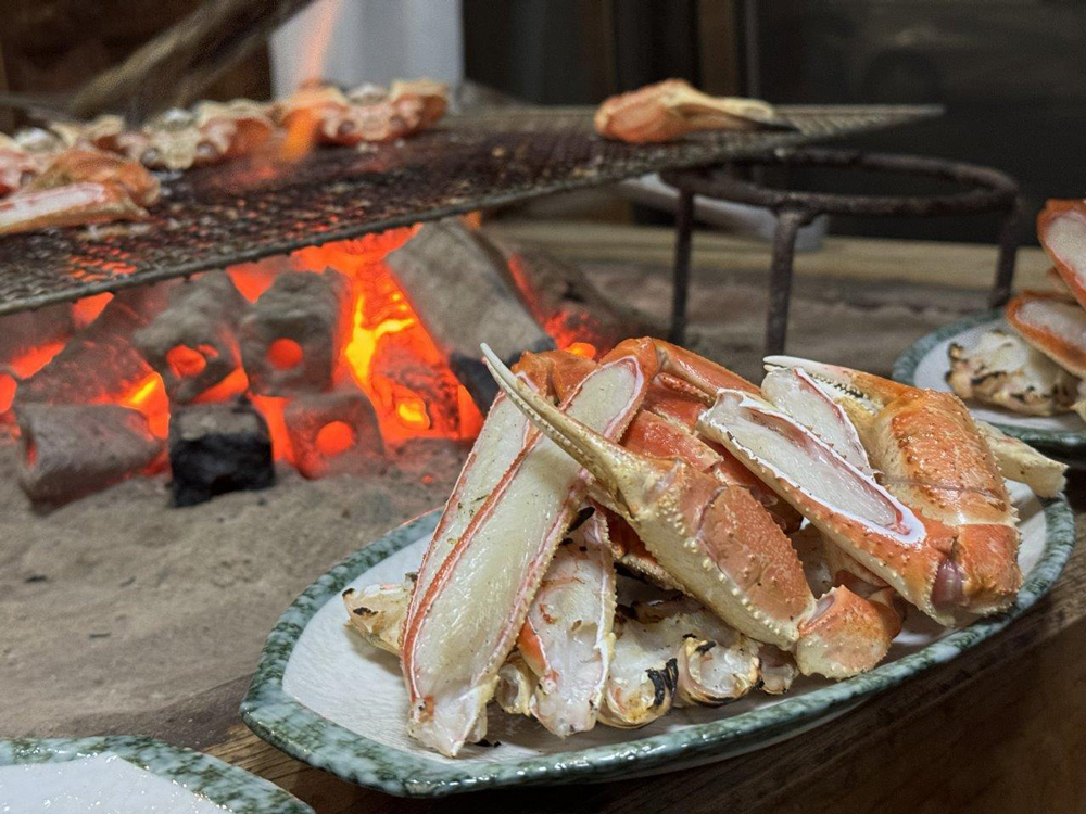 ジオの恵み「松葉ガニ炭火焼き」
